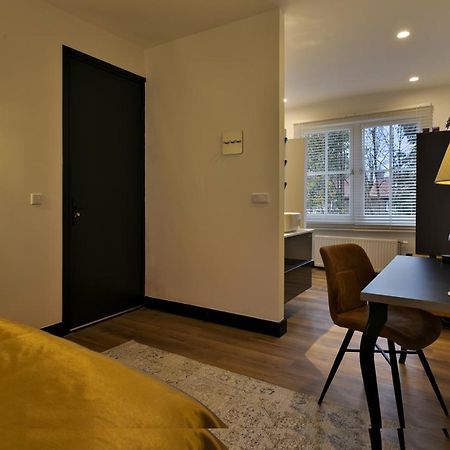Stadsslaperij B&B Tilbourg Extérieur photo